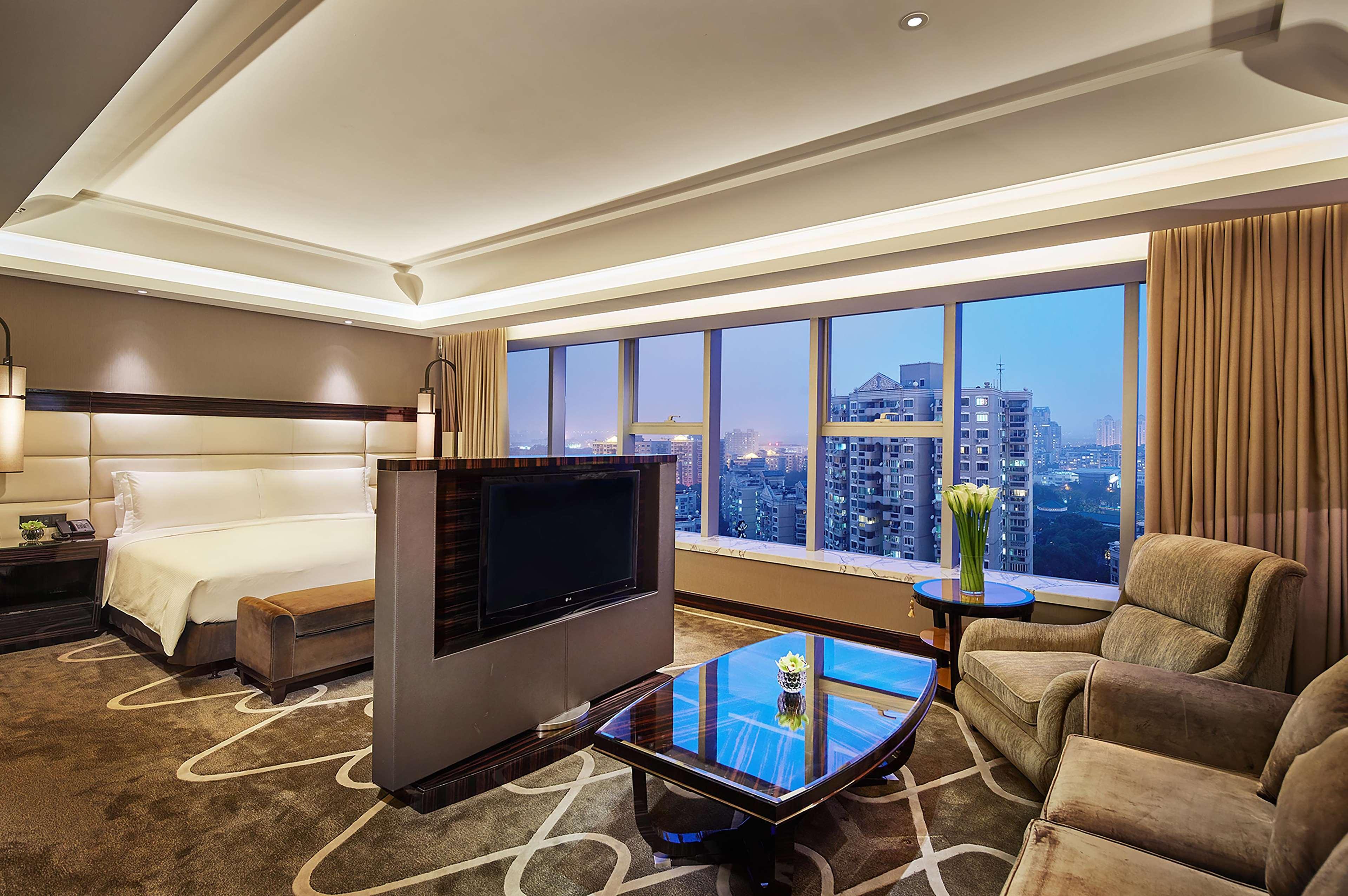 Hilton Shanghai Hongqiao Rom bilde