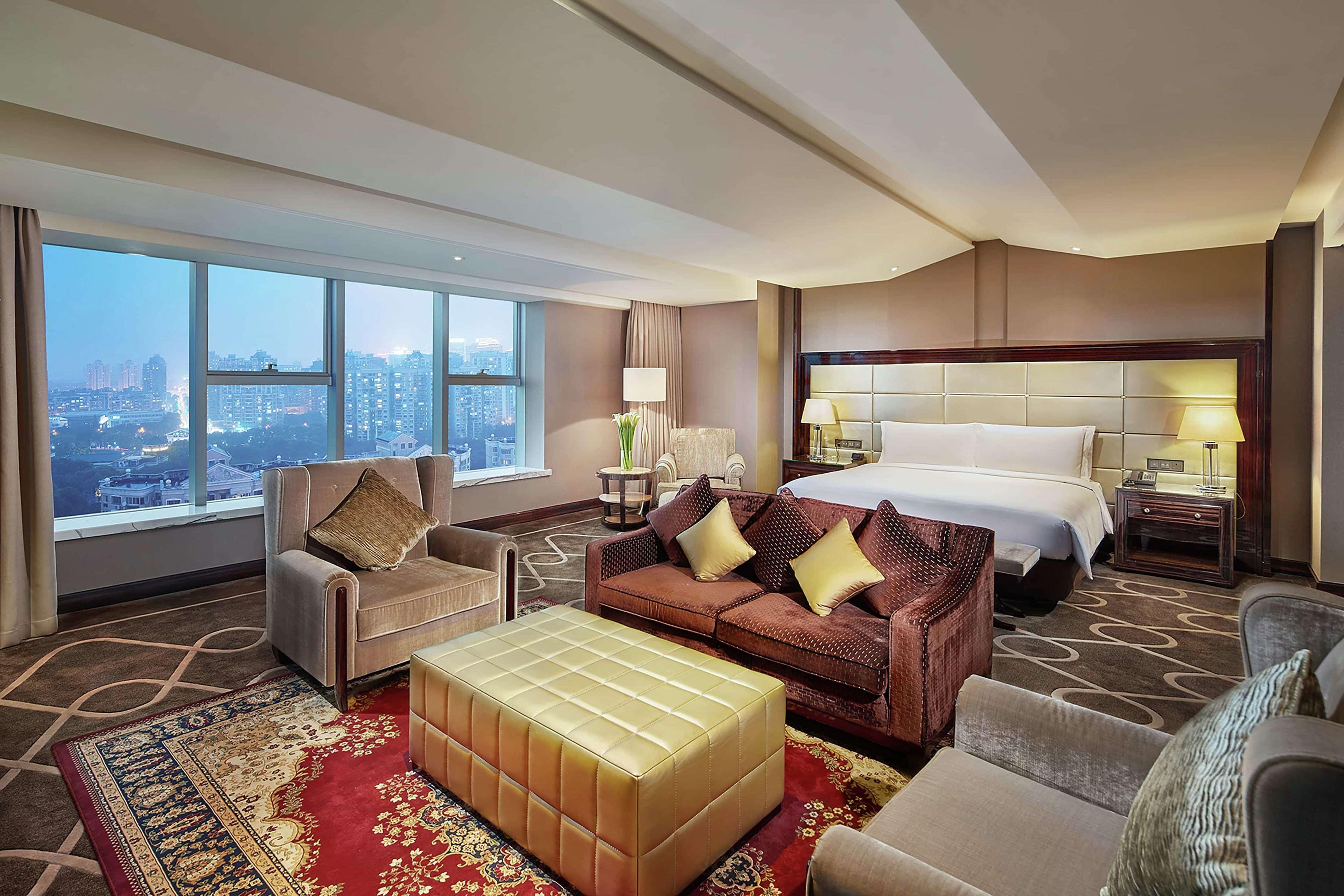 Hilton Shanghai Hongqiao Eksteriør bilde