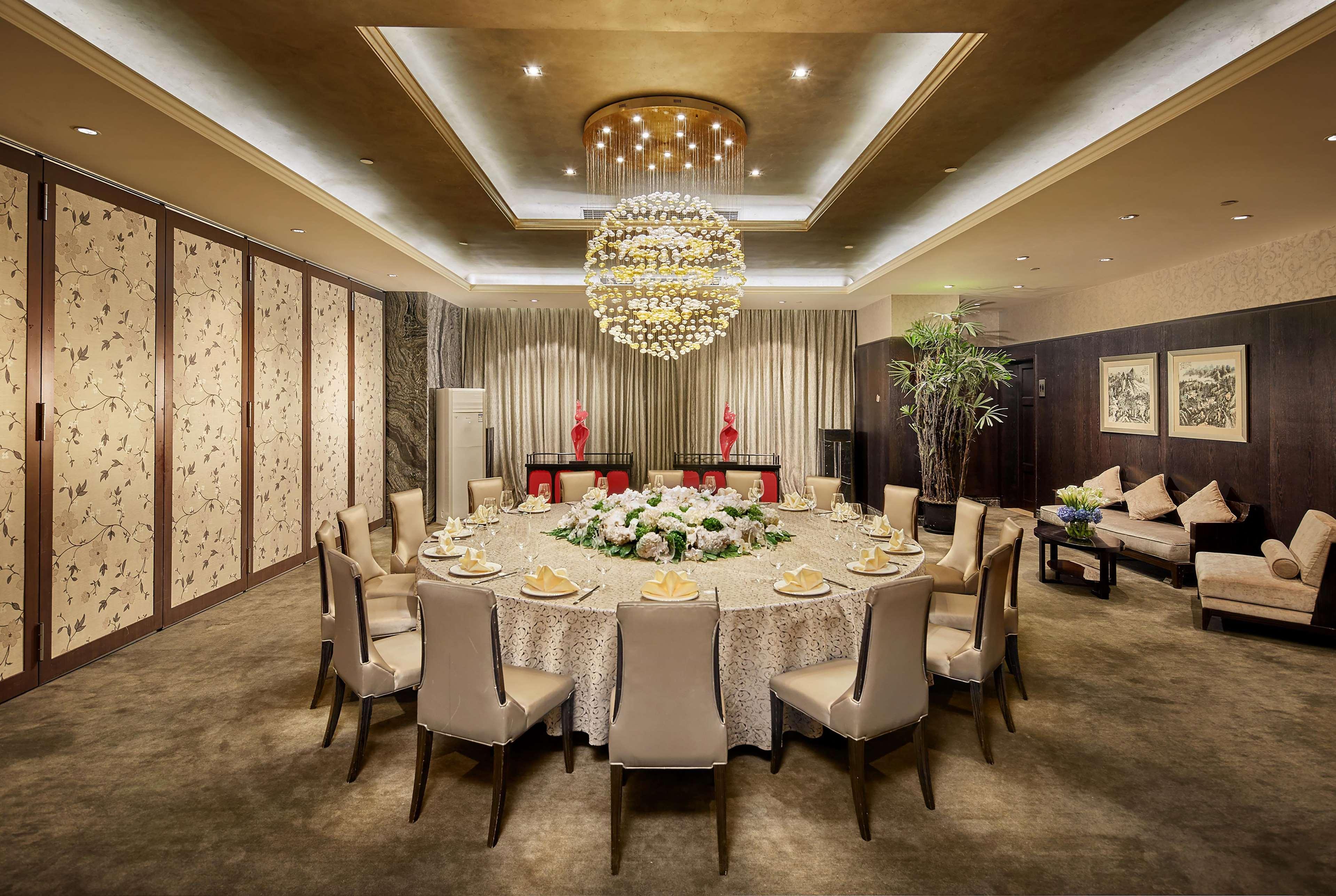 Hilton Shanghai Hongqiao Eksteriør bilde