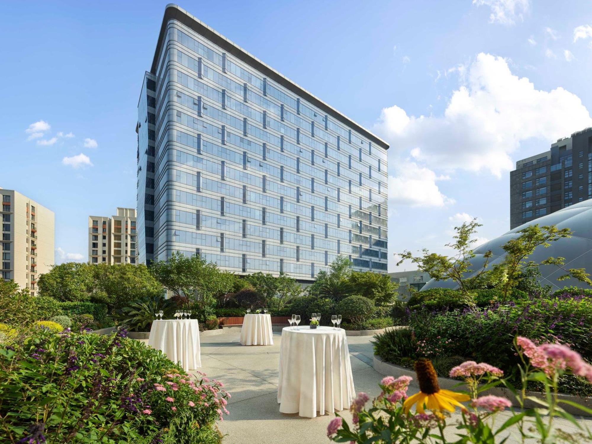 Hilton Shanghai Hongqiao Eksteriør bilde